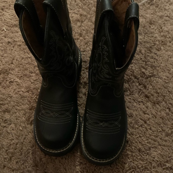 Boots and shoes like new - Picture 6 of 8